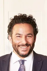 Ennis Esmer
