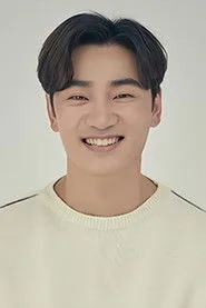 윤석현