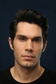 Gurur Çiçekoğlu