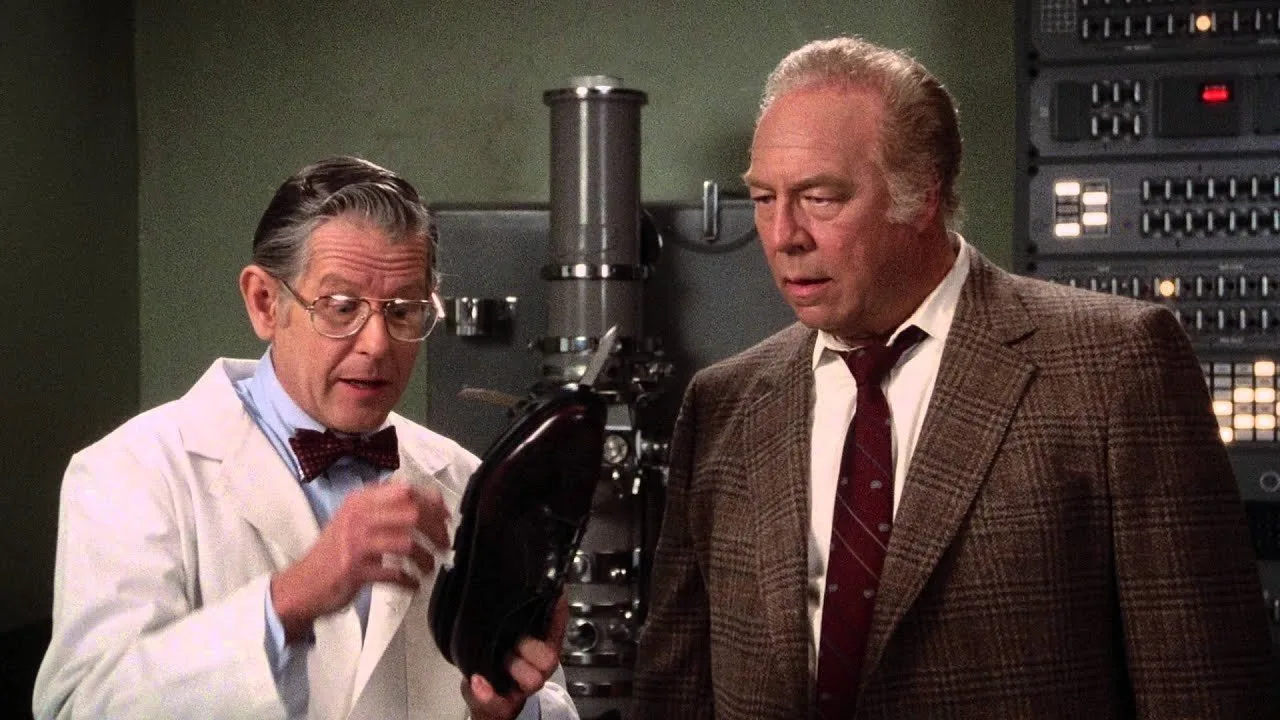 Police Squad! 1080p İndir - görsel 5