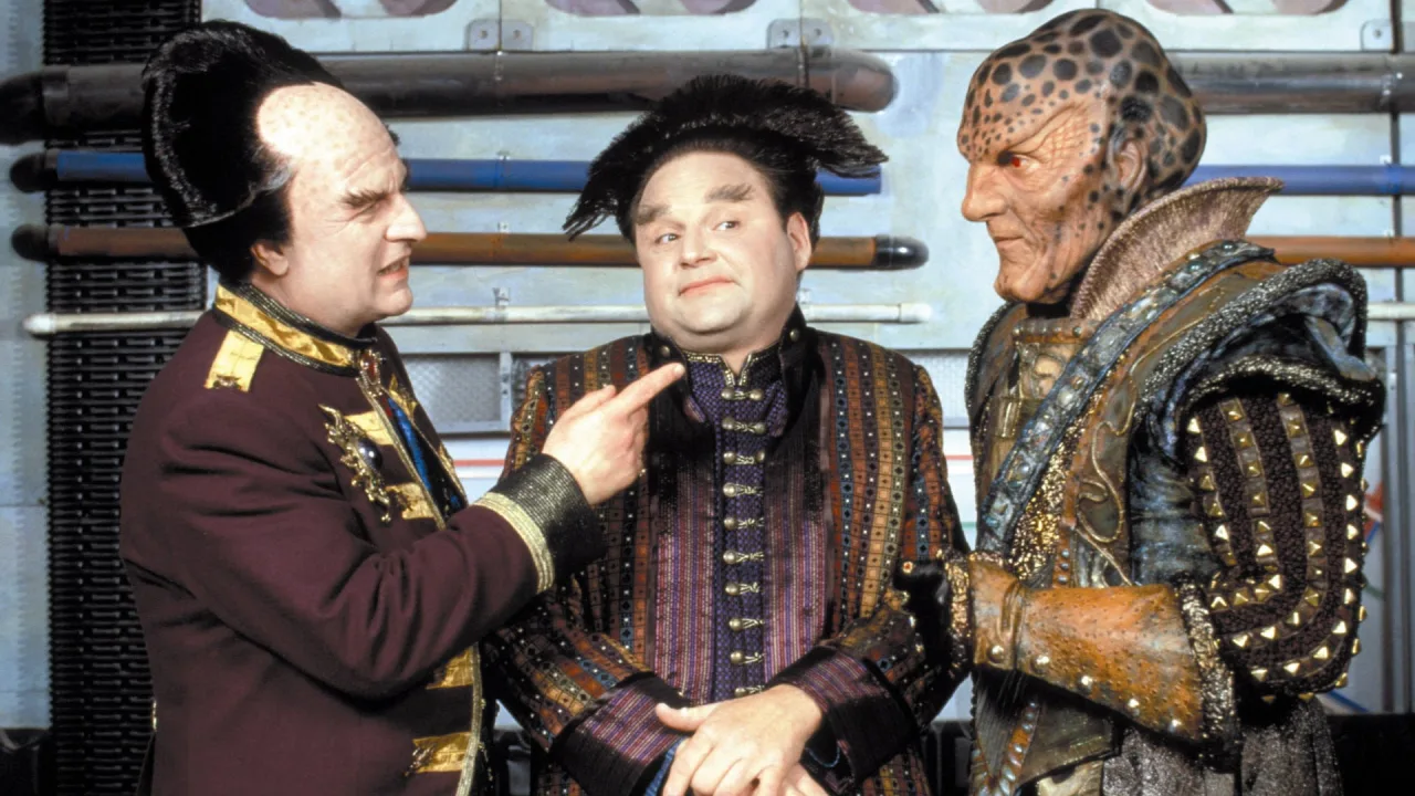 Babylon 5: Başlangıç 1080p İndir - görsel 10