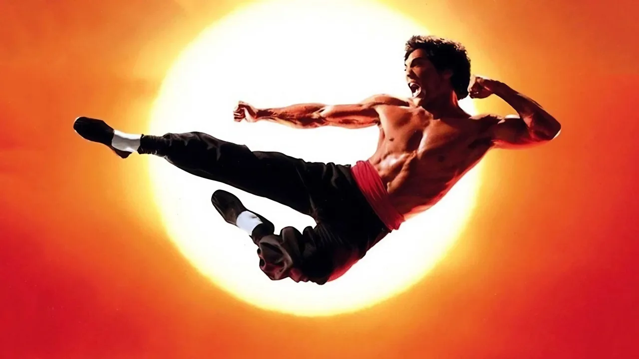 Ejder: Bruce Lee'nin Hayatı İndir - görsel 6