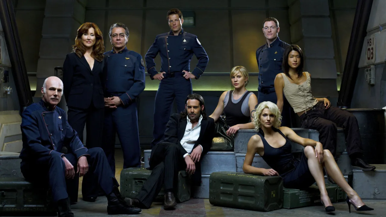 Savaş Yıldızı Galactica 1080p İndir - görsel 2