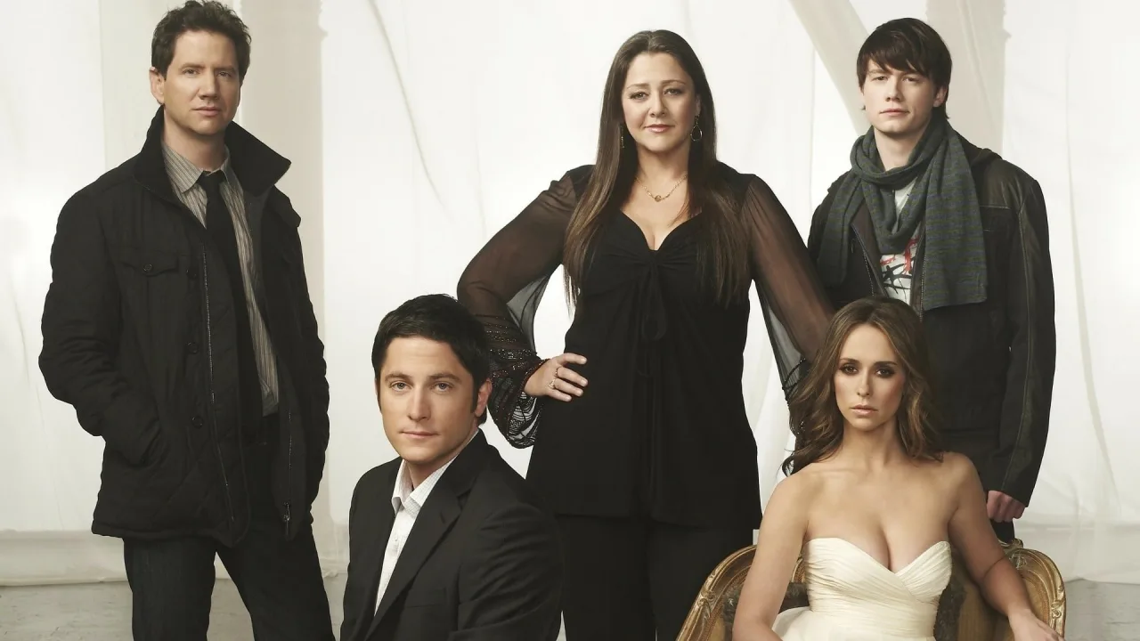 Ghost Whisperer İndir - görsel 4