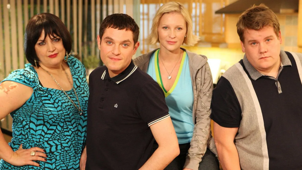 Gavin & Stacey 1080p Dual İndir - görsel 3