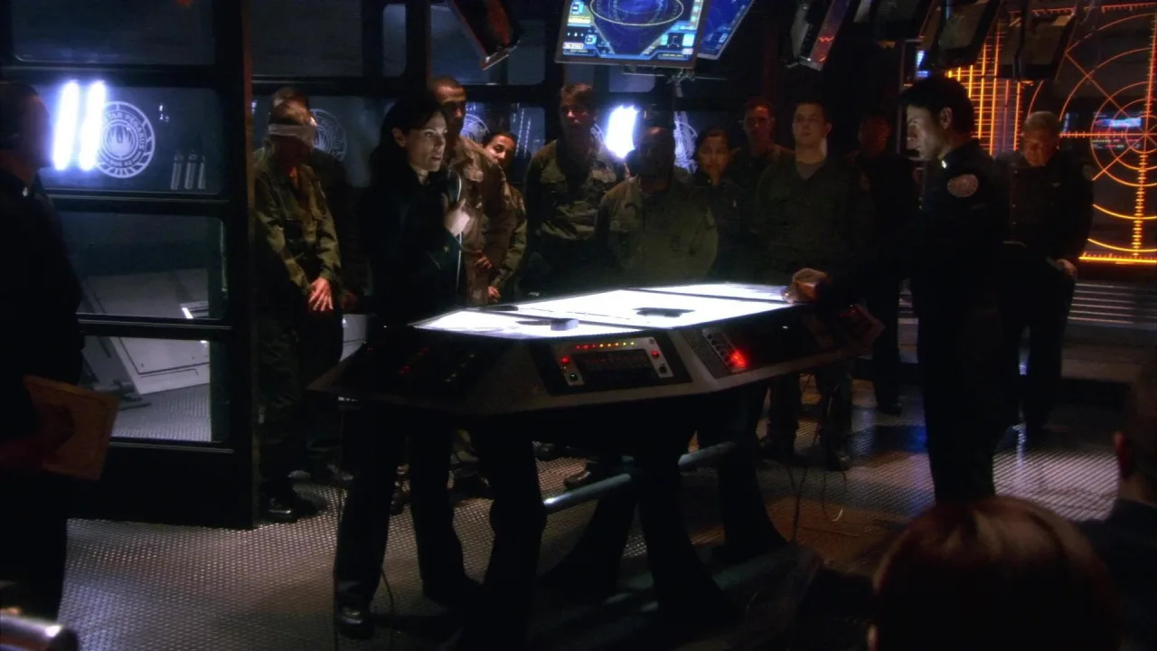 Battlestar Galactica: Razor İndir - görsel 2