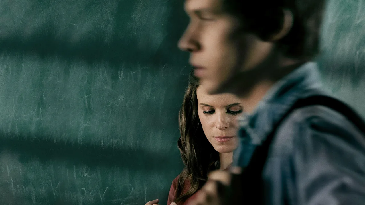 A Teacher 1080p Dual İndir - görsel 3