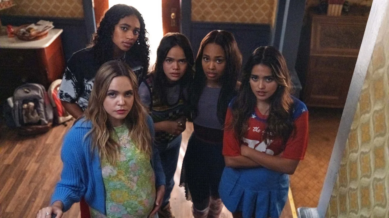 Pretty Little Liars: Original Sin 1080p Dual İndir - görsel 10