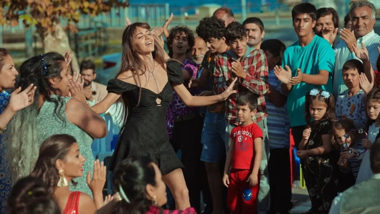Üç Kuruş 1080p İndir - görsel 2