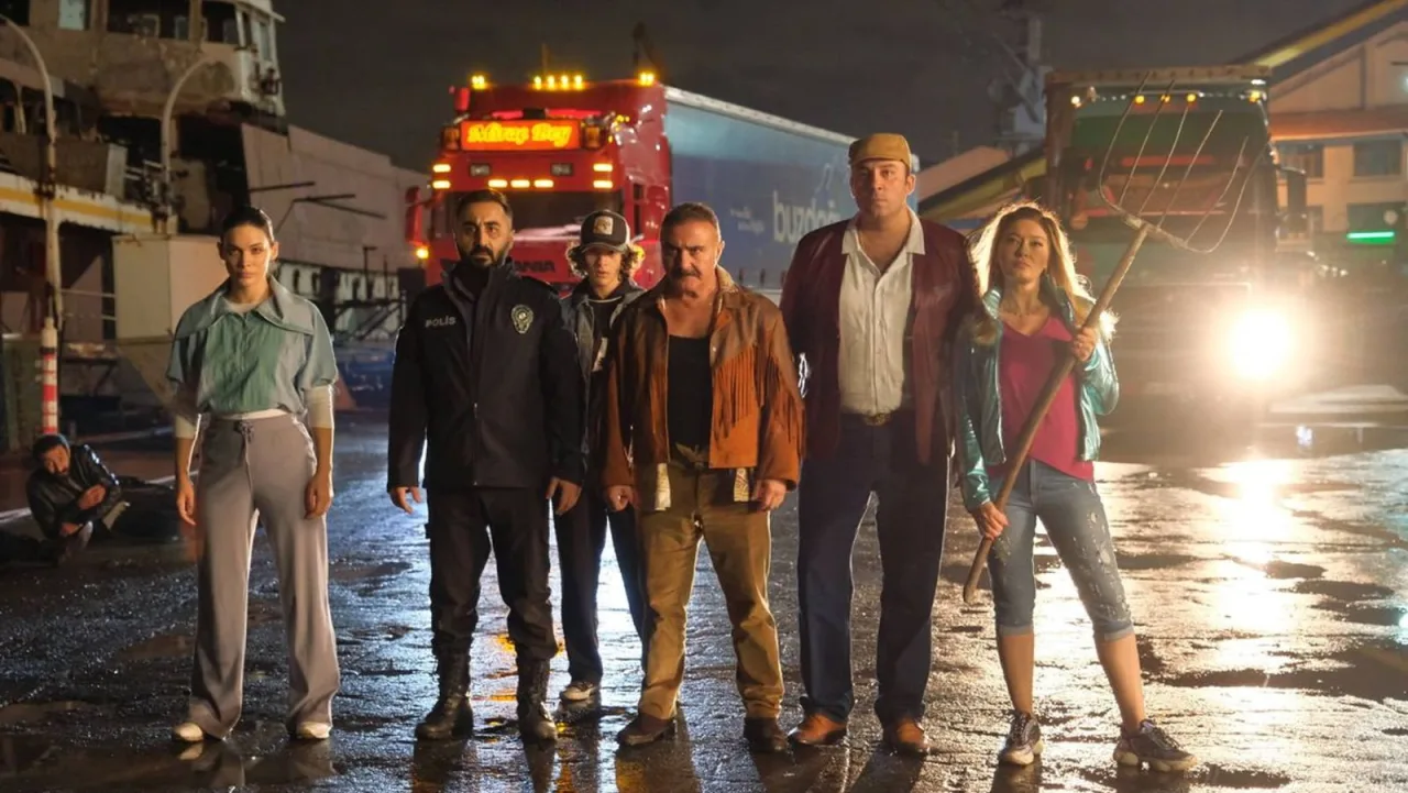 Kim Bu Aile? İndir - görsel 4