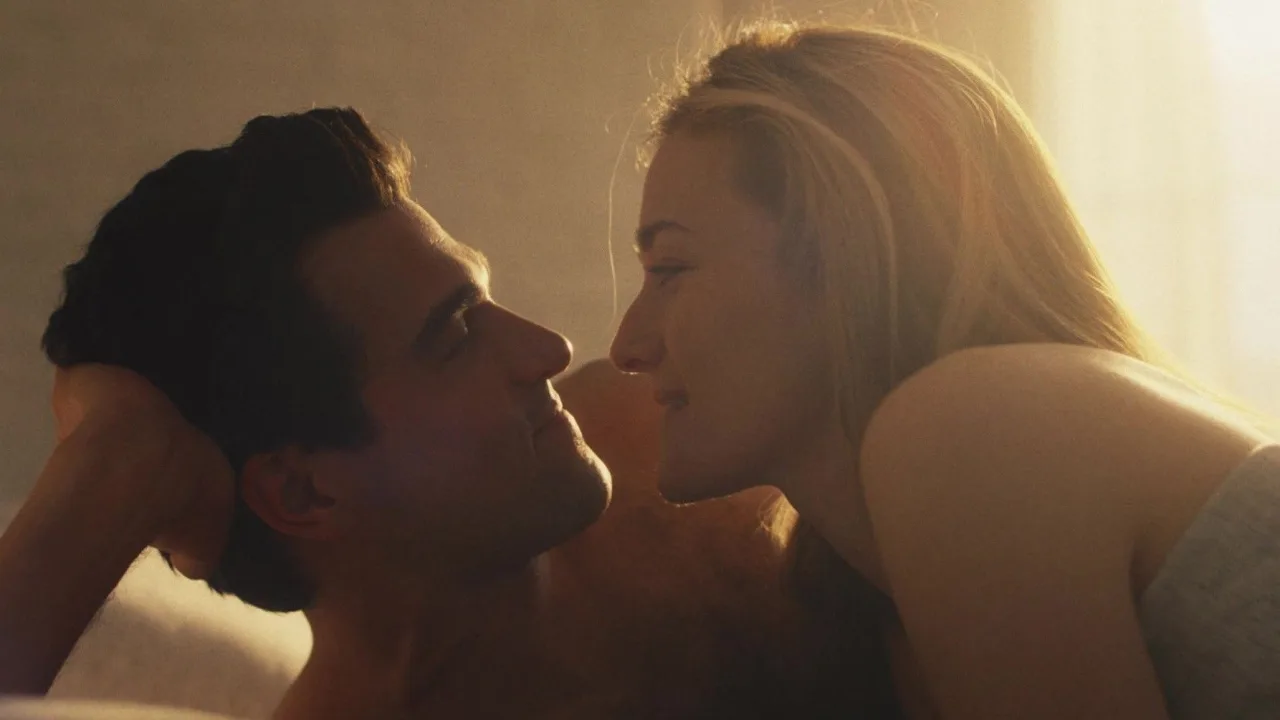 Love Story: John F. Kennedy Jr. & Carolyn Bessette 1080p İndir - görsel 10