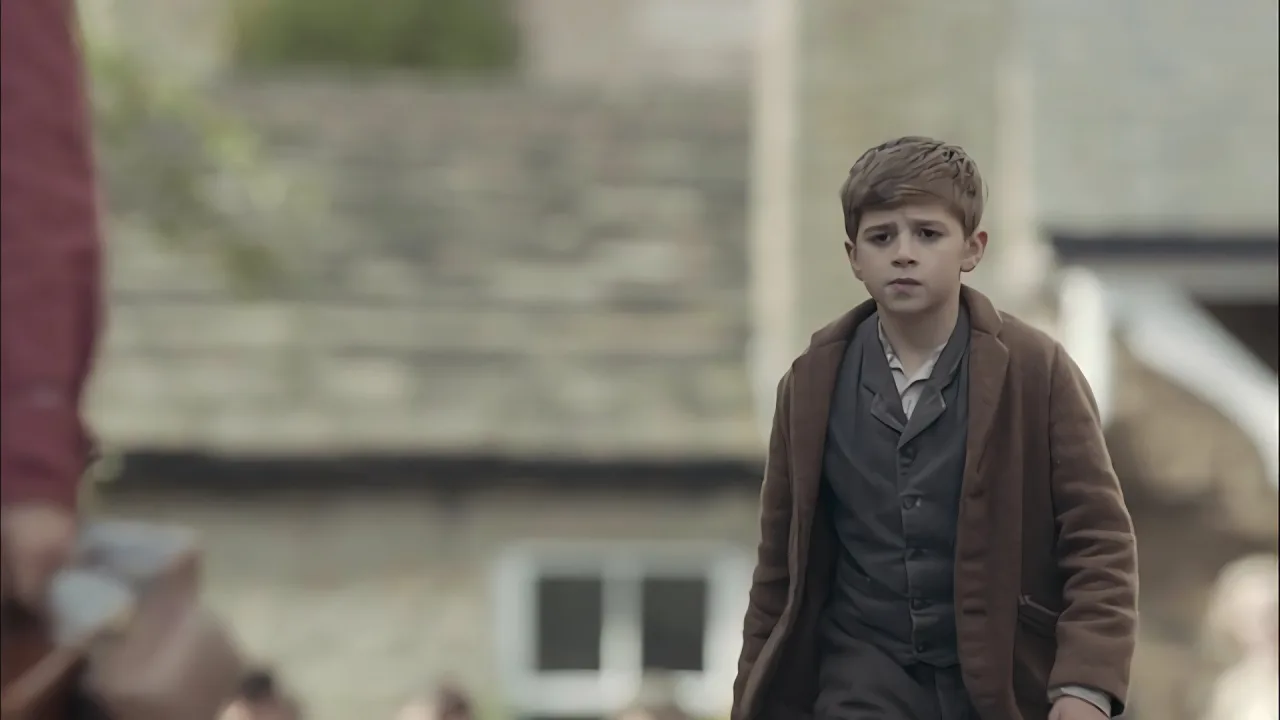 The Village 720p İndir - görsel 1