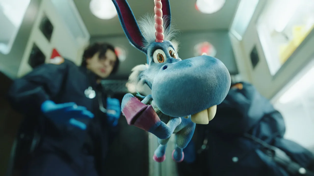 HAPPY! 1080p İndir - görsel 8