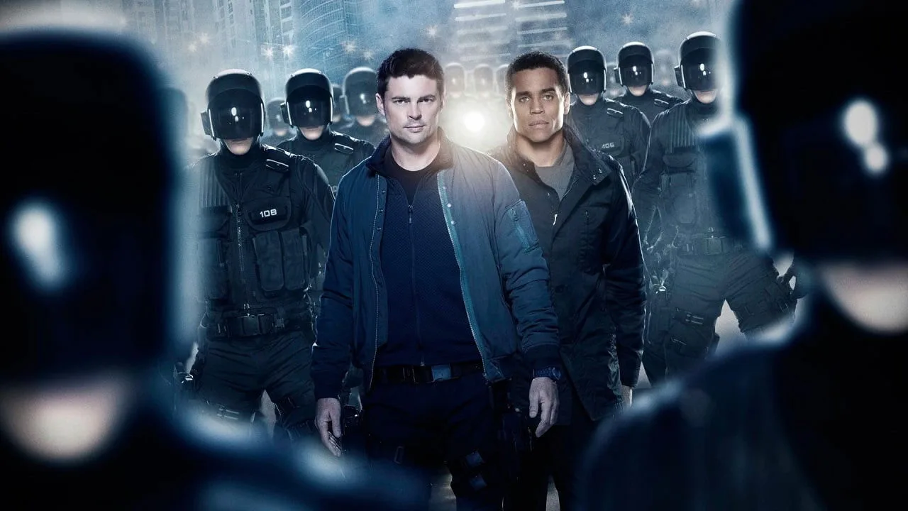 Almost Human 1080p İndir - görsel 8