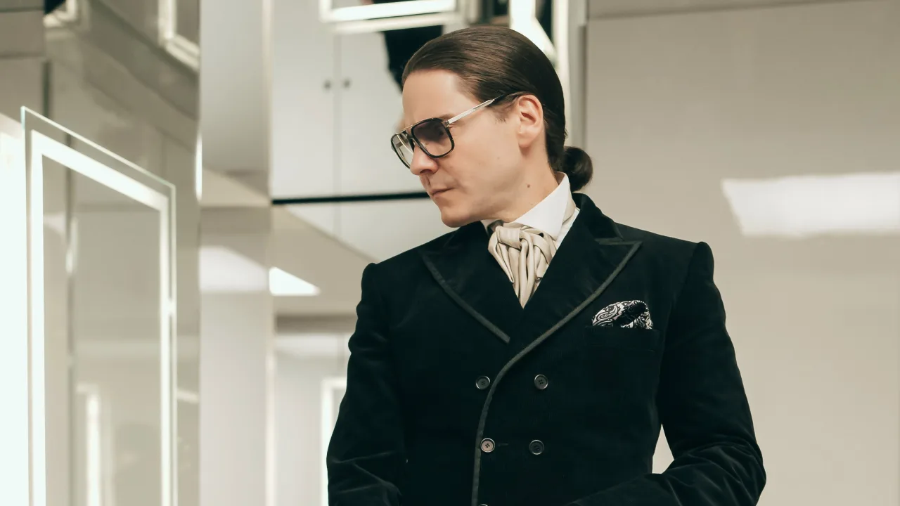 Becoming Karl Lagerfeld 1080p İndir - görsel 6