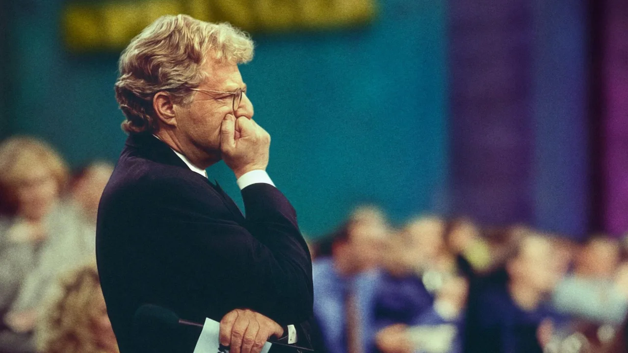 Jerry Springer: Fights, Camera, Action 1080p İndir - görsel 3