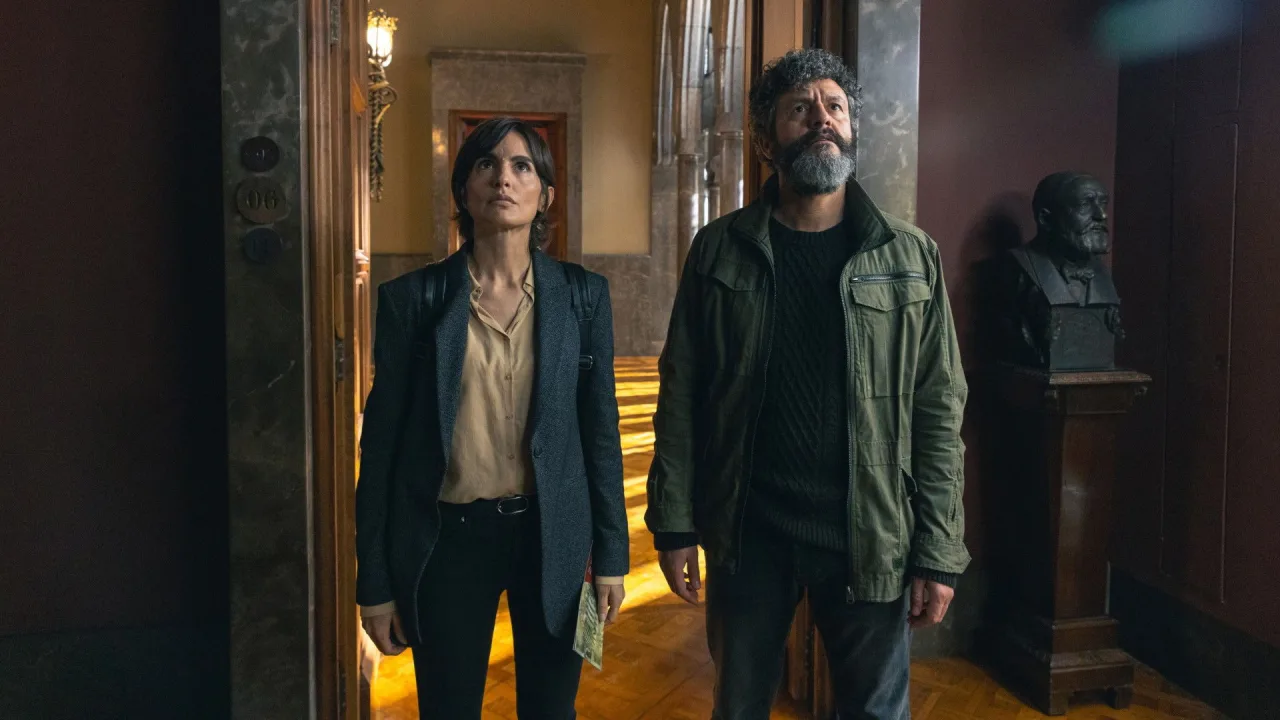 Ciudad de sombras 1080p İndir - görsel 5