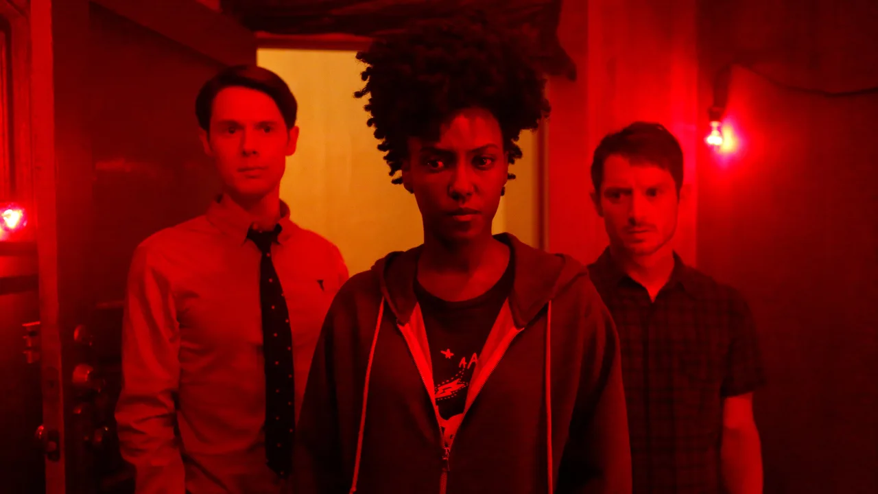 Dirk Gently's Holistic Detective Agency 1080p İndir - görsel 5