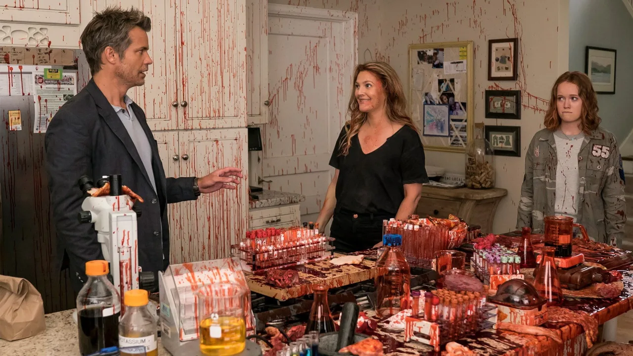 Santa Clarita Diet 1080p İndir - görsel 4
