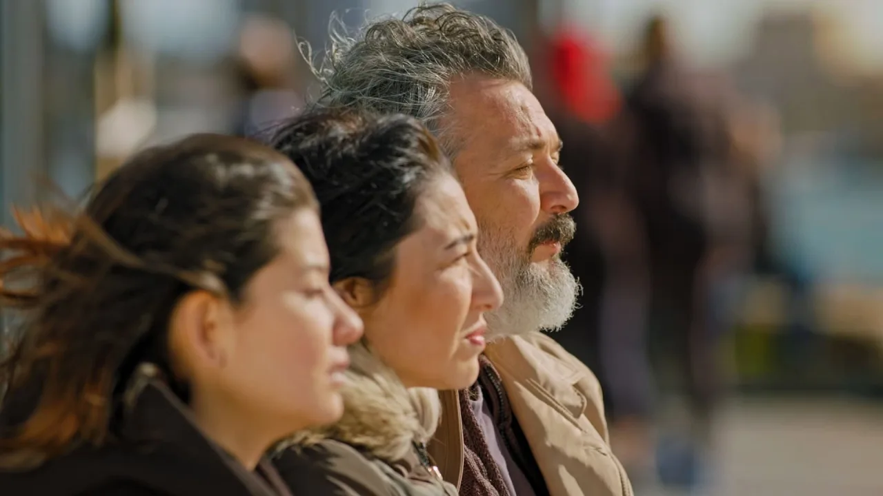 Yaşamak Güzel Şey İndir - görsel 2