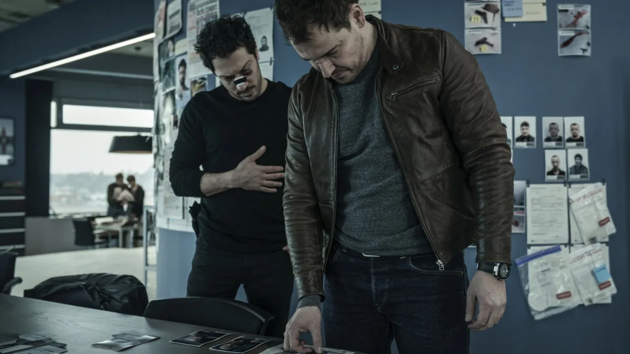 Dogs of Berlin 1080p İndir - görsel 2