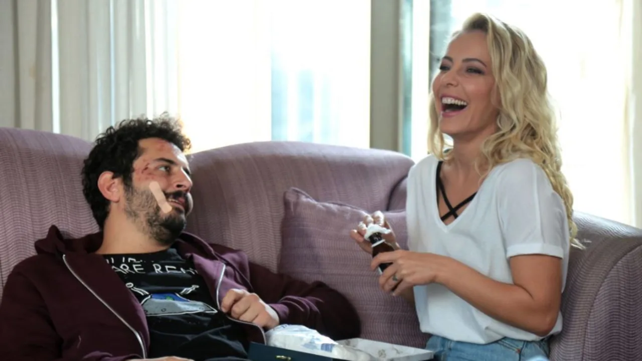 Klavye Delikanlıları 1080p İndir - görsel 2