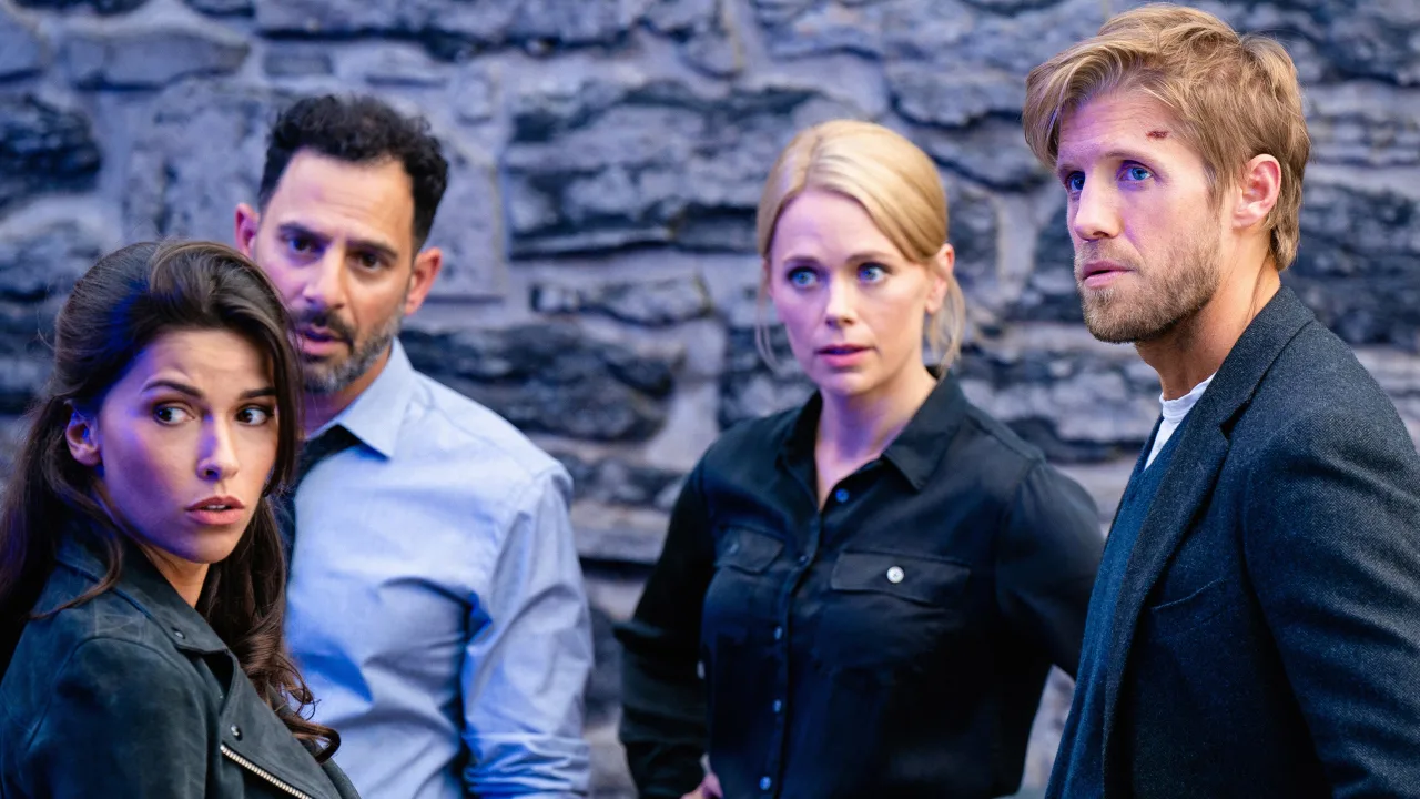 Blood & Treasure İndir - görsel 10