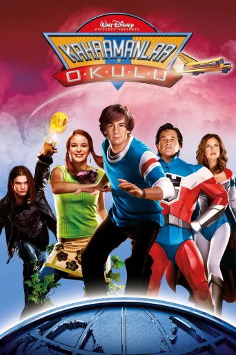 Kahramanlar Okulu İndir posteri
