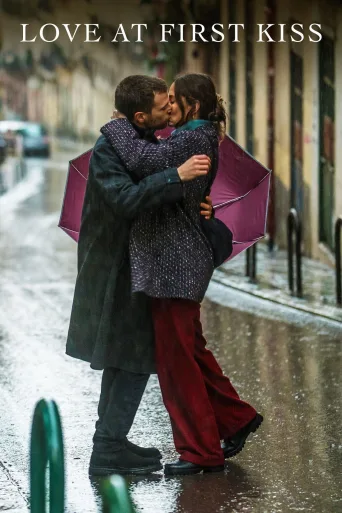 İlk Öpücükte Aşk İndir posteri