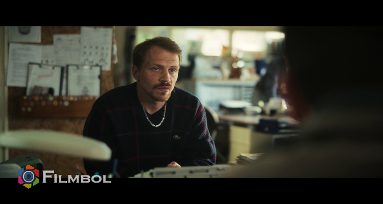 Les Disparues de la gare İndir